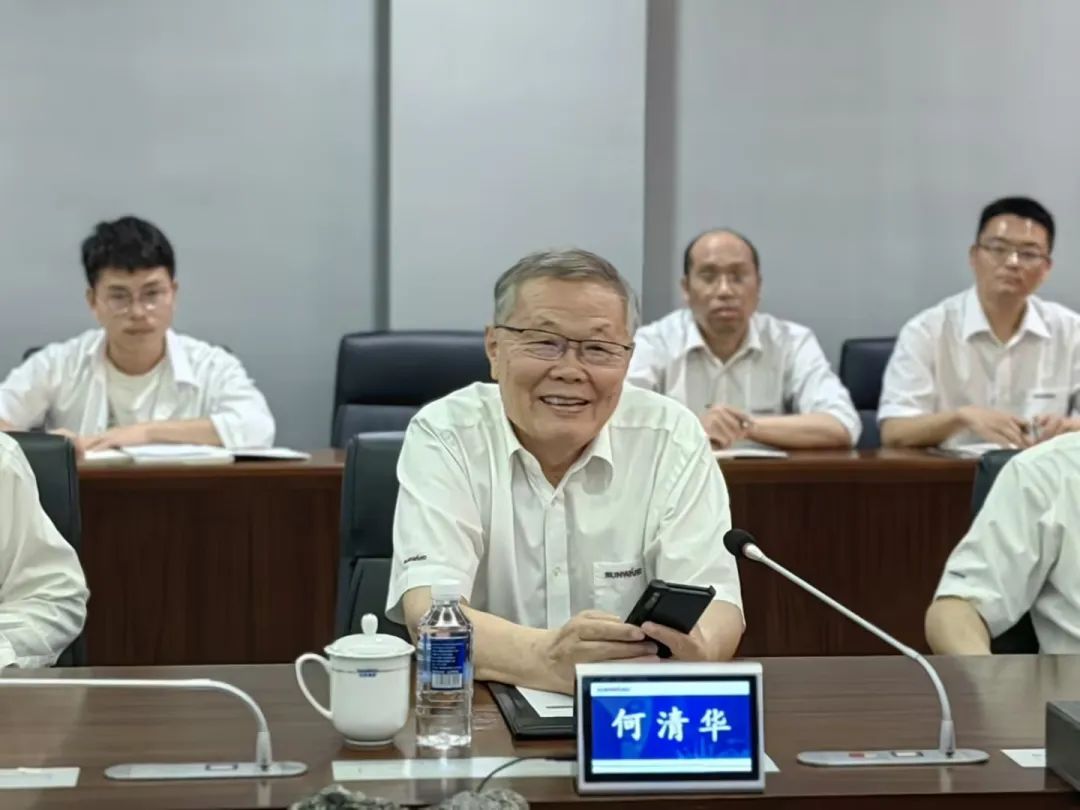 中国科学院院士陈十一率队到访皇家国际智能