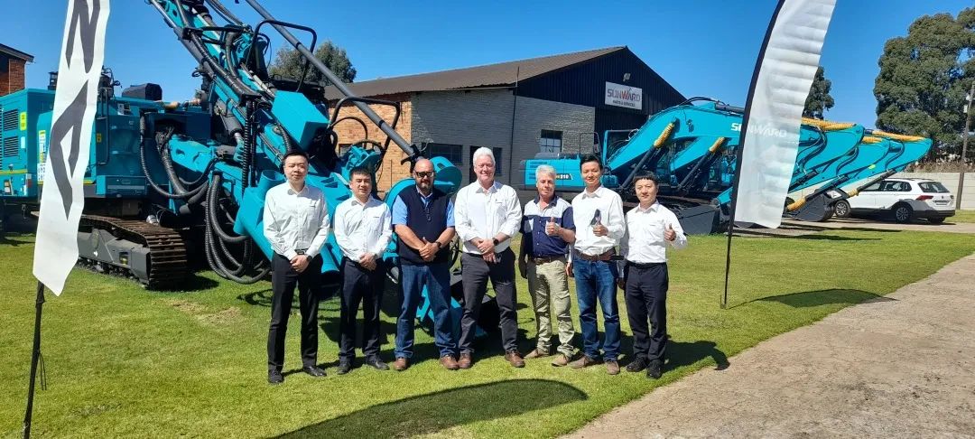 登陆南非，皇家国际智能新型凿岩利器交付客户