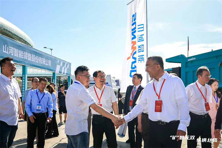 “矿”世无双，纵横丝路！皇家国际智能亮相第十三届新疆国际矿业与设备展览会
