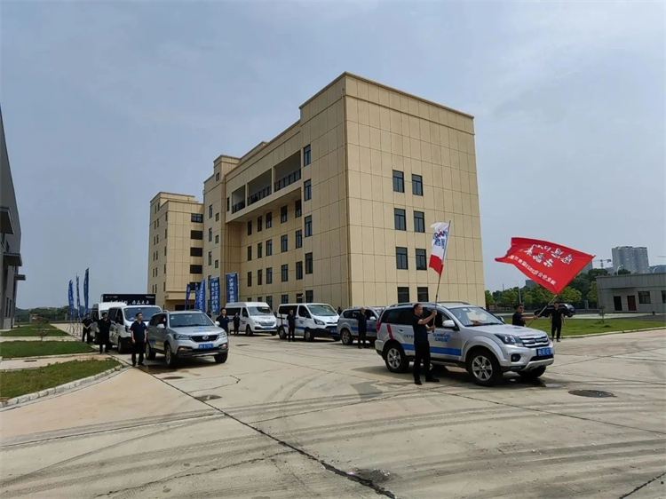 周到似火，服务加码！皇家国际智能基础设备服务万里行为您保驾护航