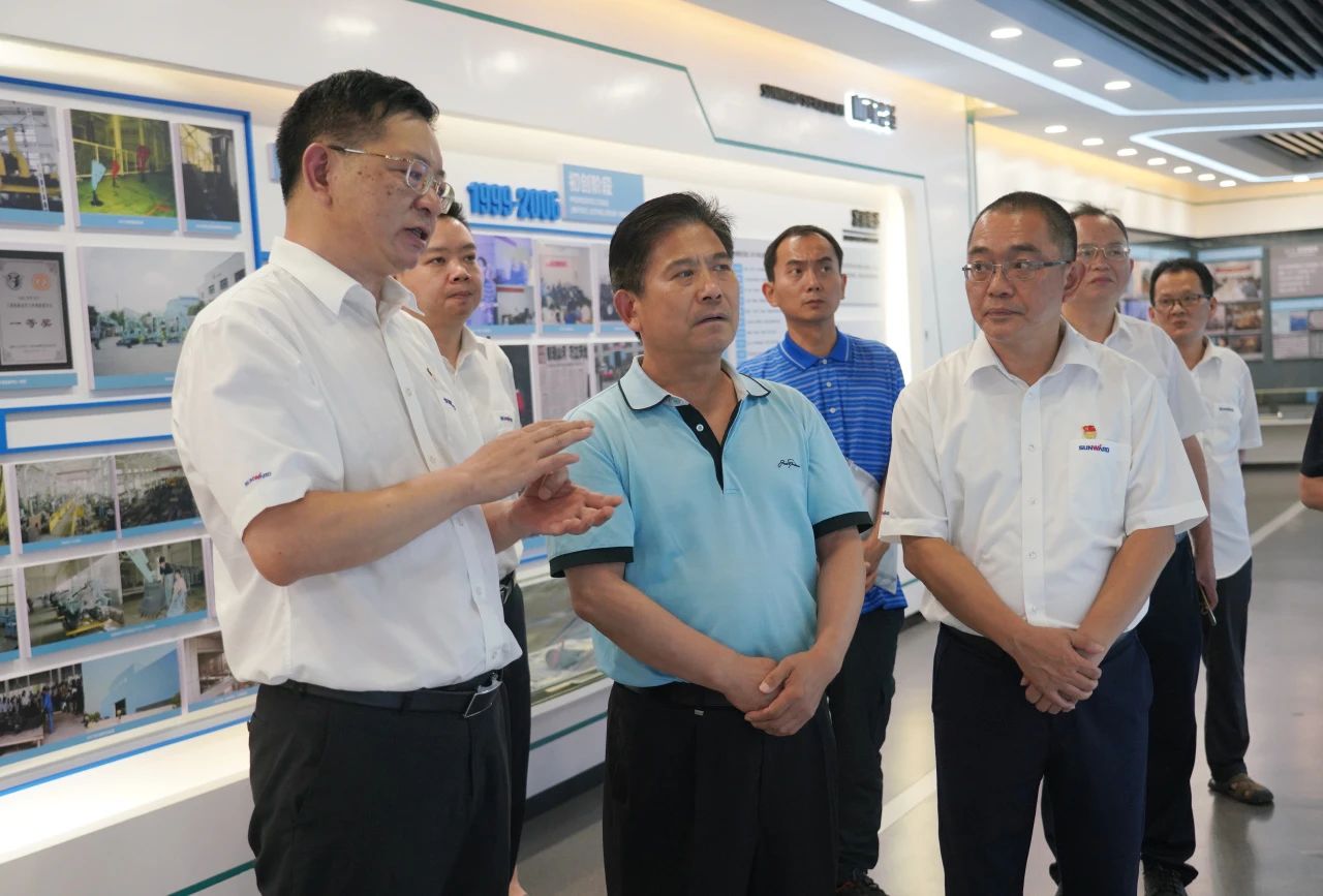 中国贸促会调研皇家国际智能