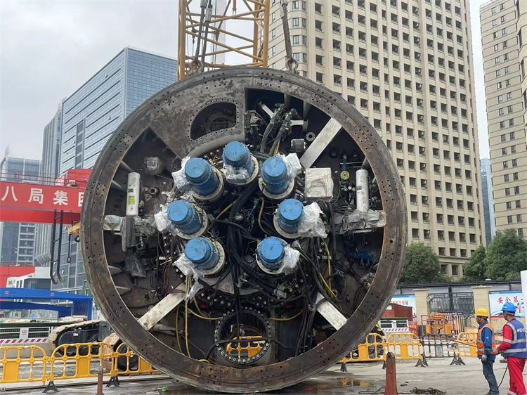 首战华东市。≈刑始夜屎嫉率杏蛱饭こ痰啬渥笙叨芄够忱挤