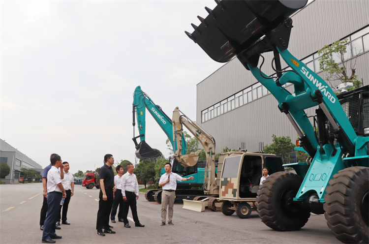 国度应急治理部接济协和谐预案治理局副局长颜彬一行调研皇家国际智能