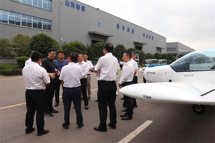 国度应急治理部接济协和谐预案治理局副局长颜彬一行调研皇家国际智能