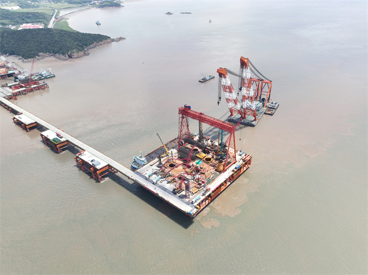 喜报！皇家国际智能实现“全球最大”6.3米直径旋挖桩成孔成桩