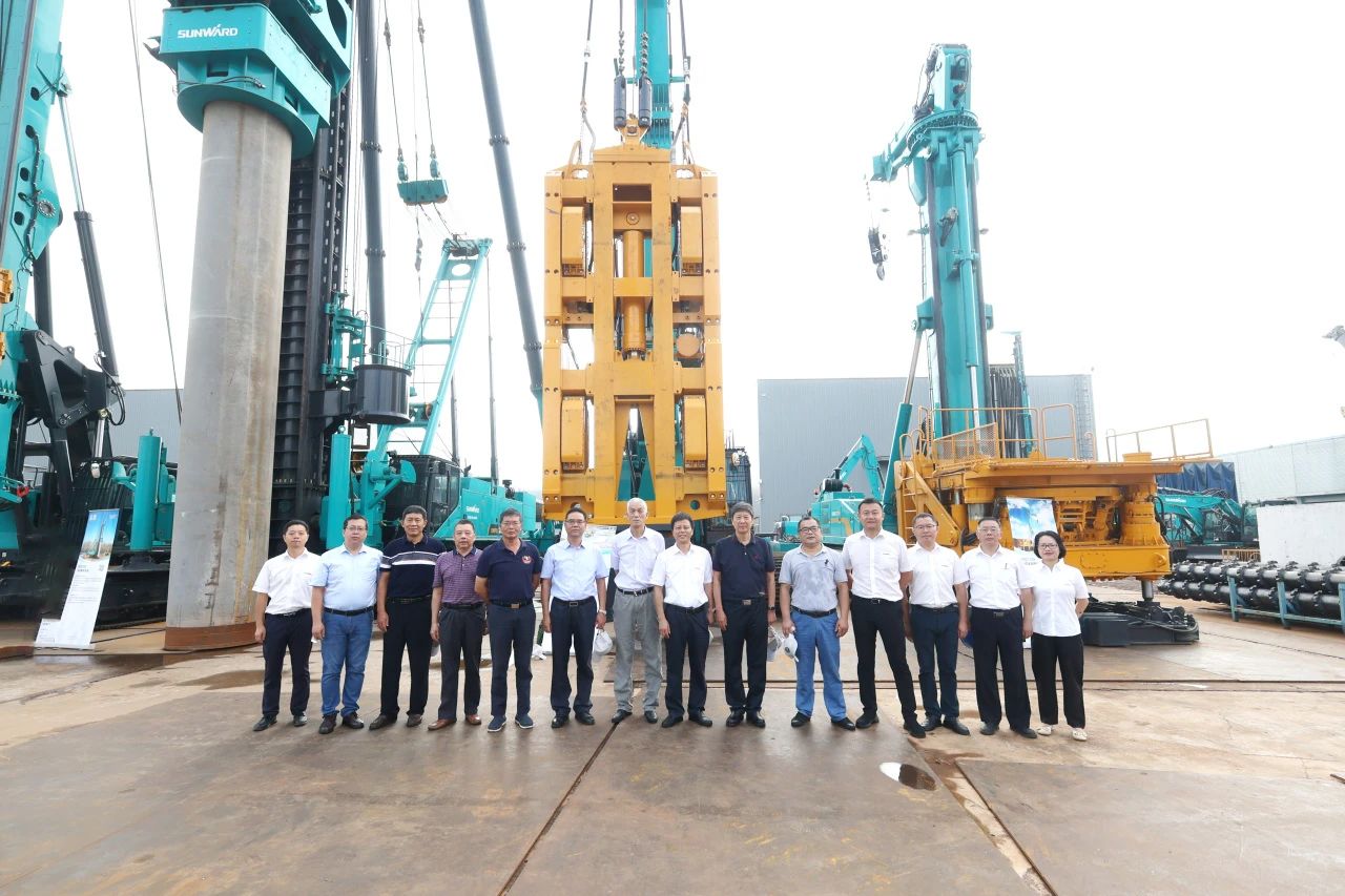 国际当先！皇家国际智能6项科技成就通过鉴定