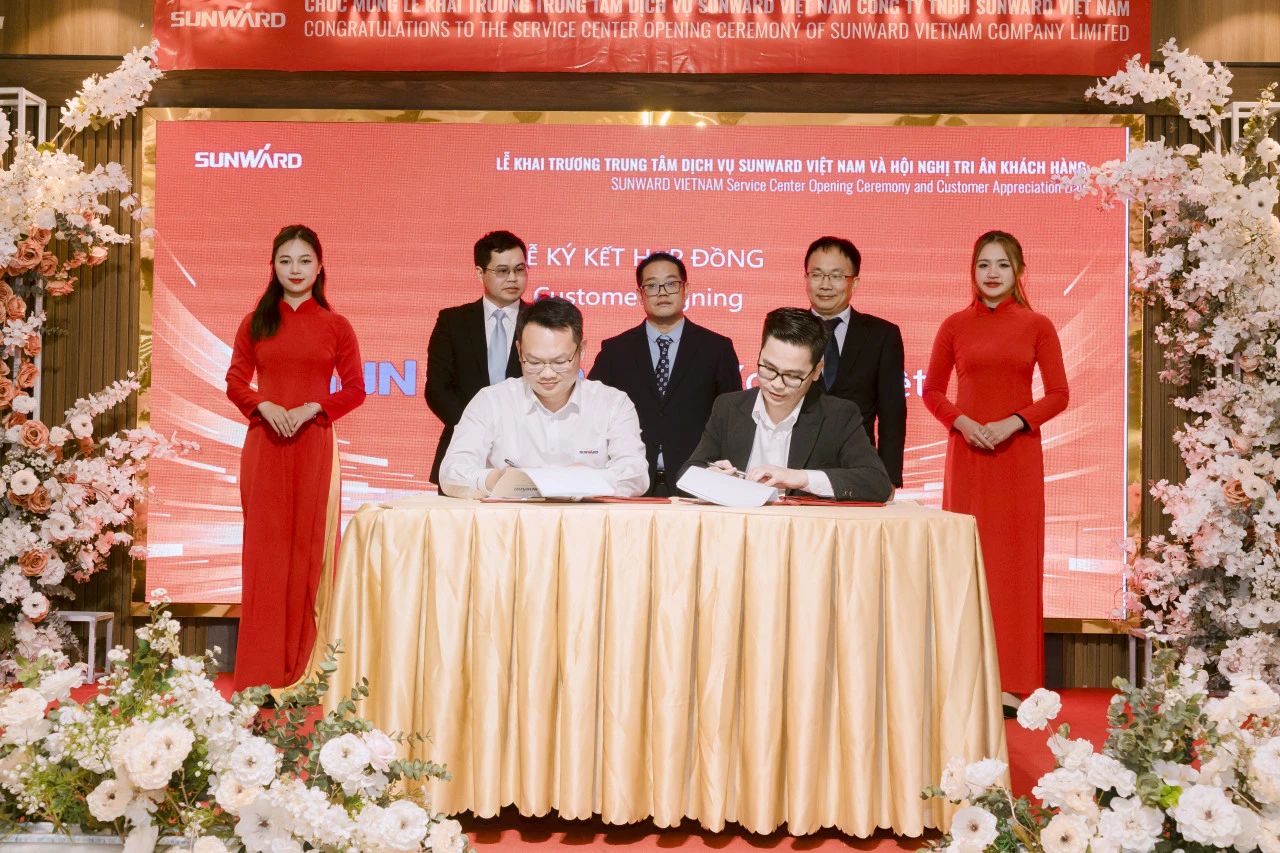 打造新标杆！皇家国际智能越南保险中心开业典礼暨客户答谢会圆满进行