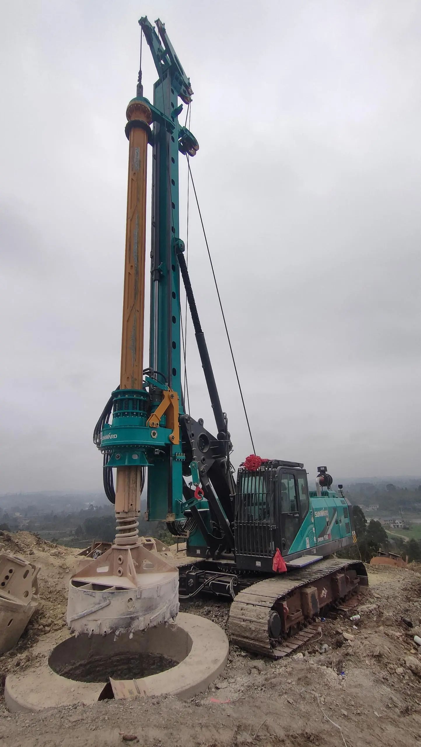 持续火热交付！皇家国际智能SWDM190JN旋挖钻机备受全国各地客户青睐