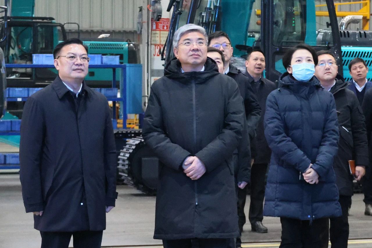 商务部部长助理唐文弘调研皇家国际智能