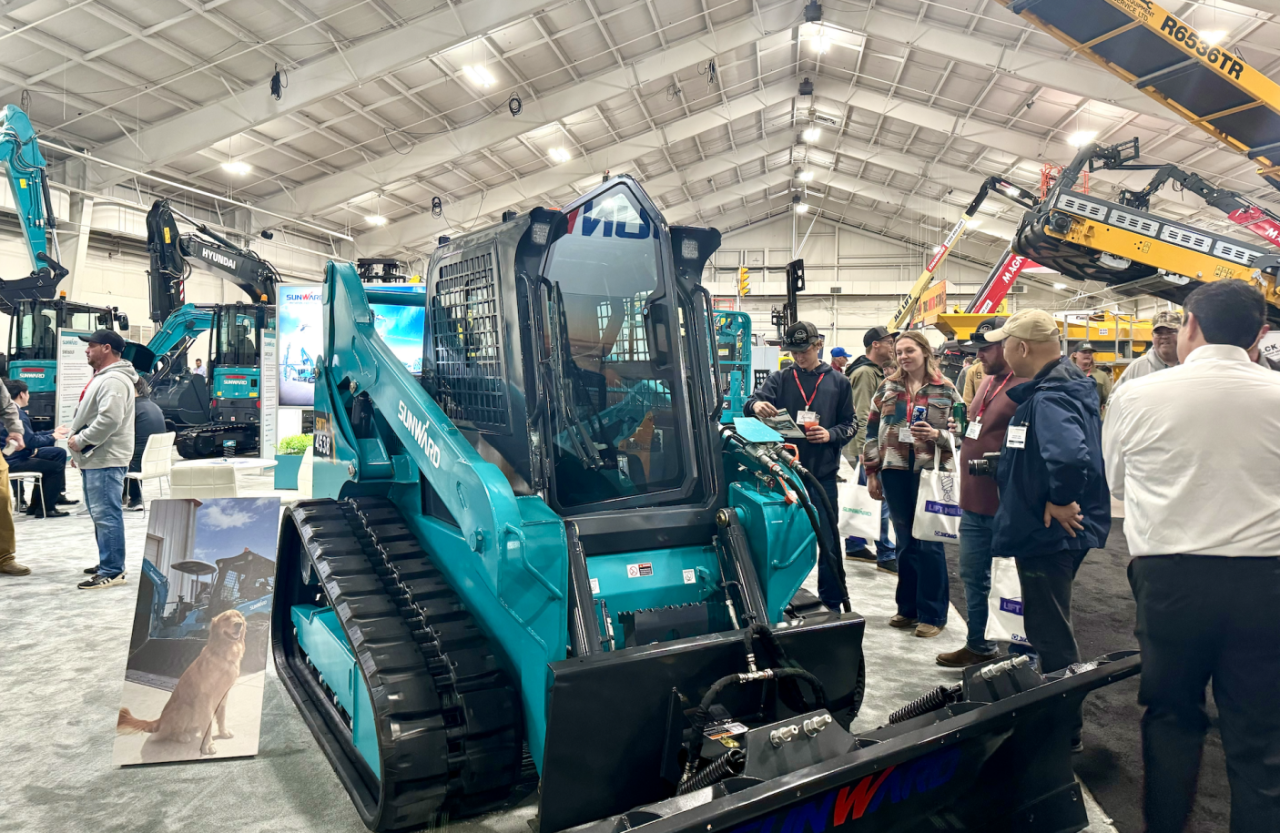 皇家国际智能亮相加拿大最大沉型设备展