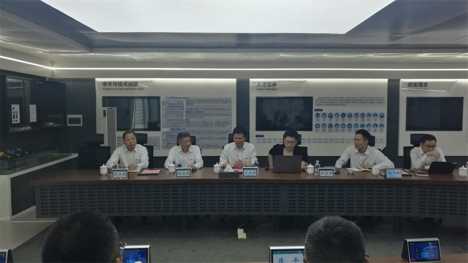 国度油气田井控应急接济川庆队庞平一行调研皇家国际智能