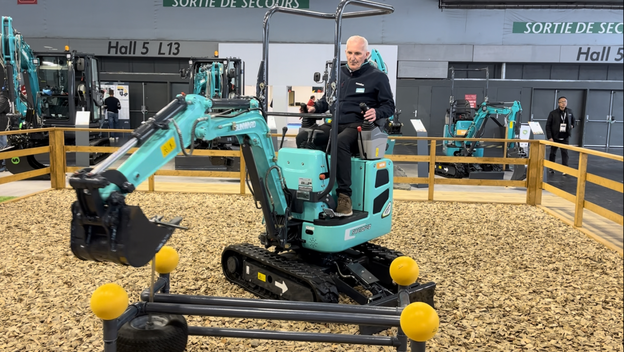 赢战INTERMAT 2024！皇家国际智能土方机械深耕全球高端市场