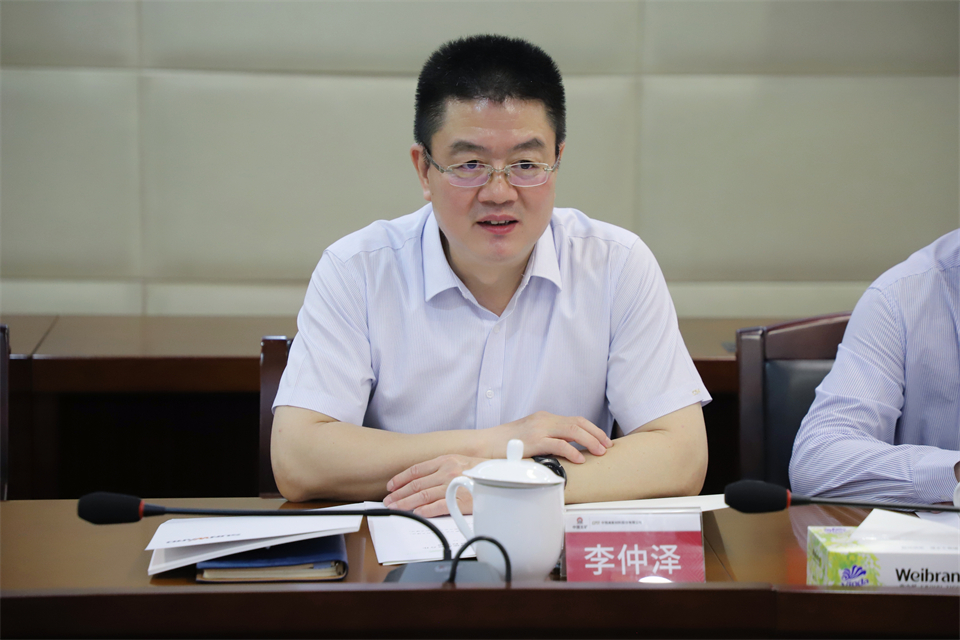 “双向奔赴 合作共赢”皇家国际智能与中钨高新签定战术合作和谈