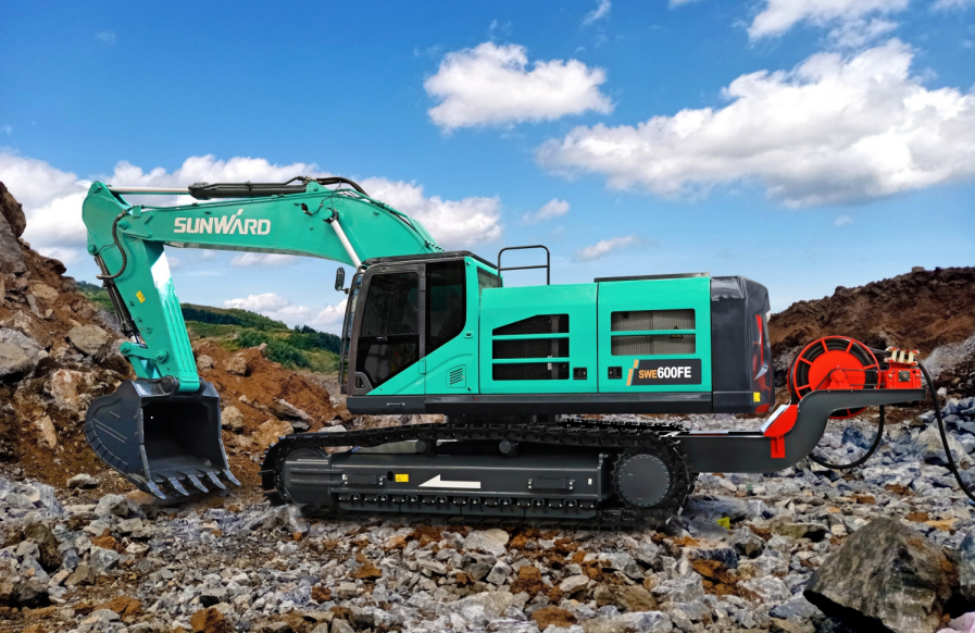 向新而行！皇家国际智能电动挖掘机线上推介会成功进行