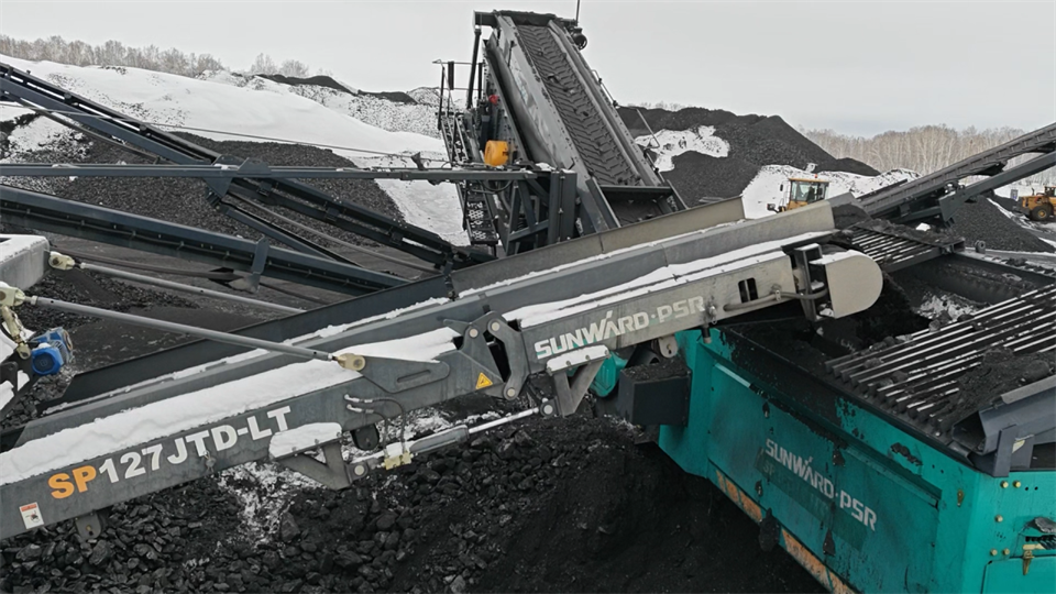 不惧-30℃极寒挑战，皇家国际普石勒破碎筛分设备不变运行！