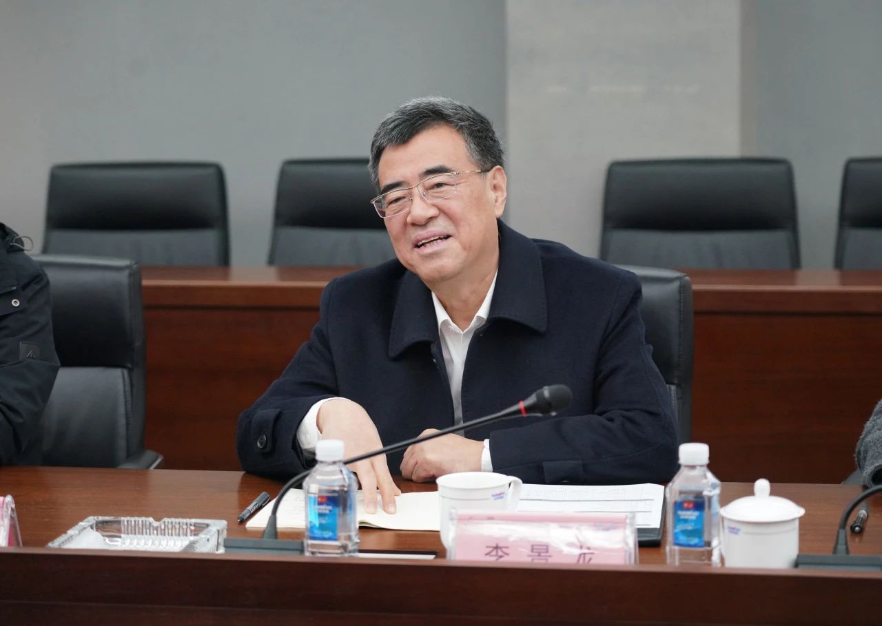 中国出口信誉保险公司到访皇家国际智能