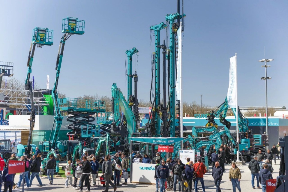 Bauma 2025 | 聚焦2025德国宝马展，索求皇家国际智能的创新设备与可持续解决规划