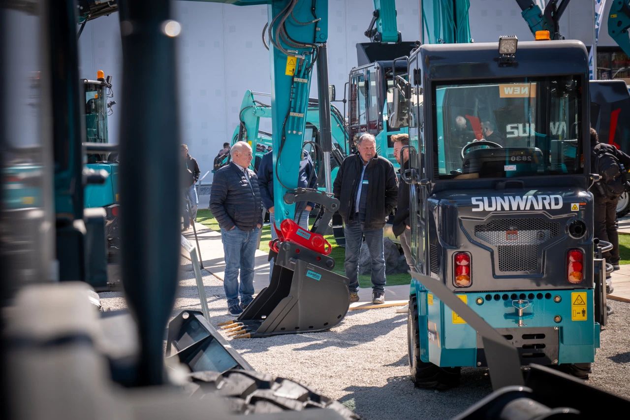 皇家国际智能董事长付向东：以绿色智造与全球战术解锁中国工程机械的进阶密码