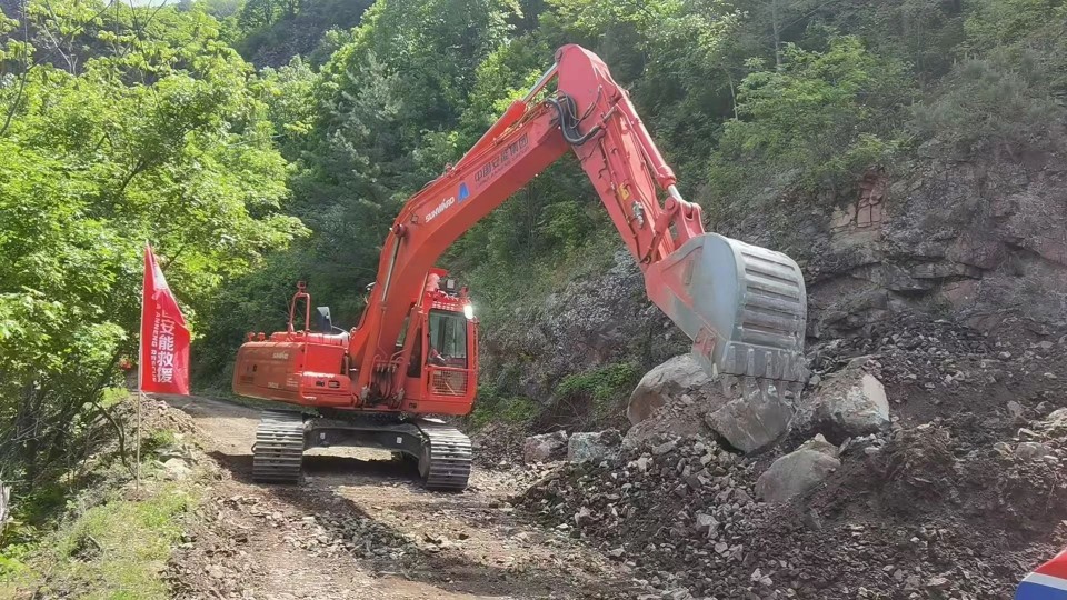 硬核破解“最后一公里”难题，皇家国际智能应急接济设备助力“应急使命·2025”演习！