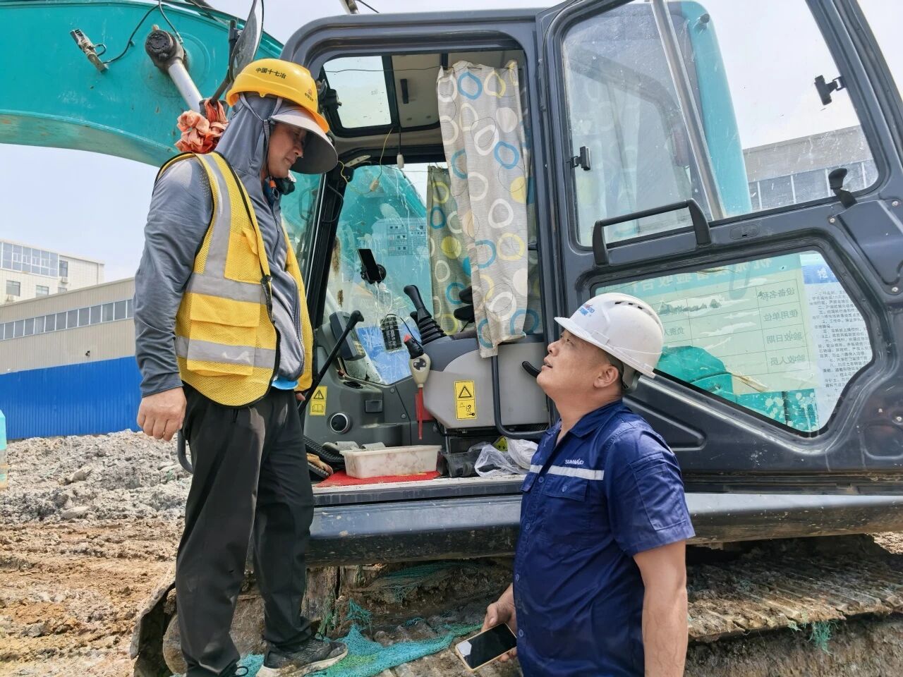 皇家国际智能“服务万里杏妆活动走进安徽，贴心服务获客户认可