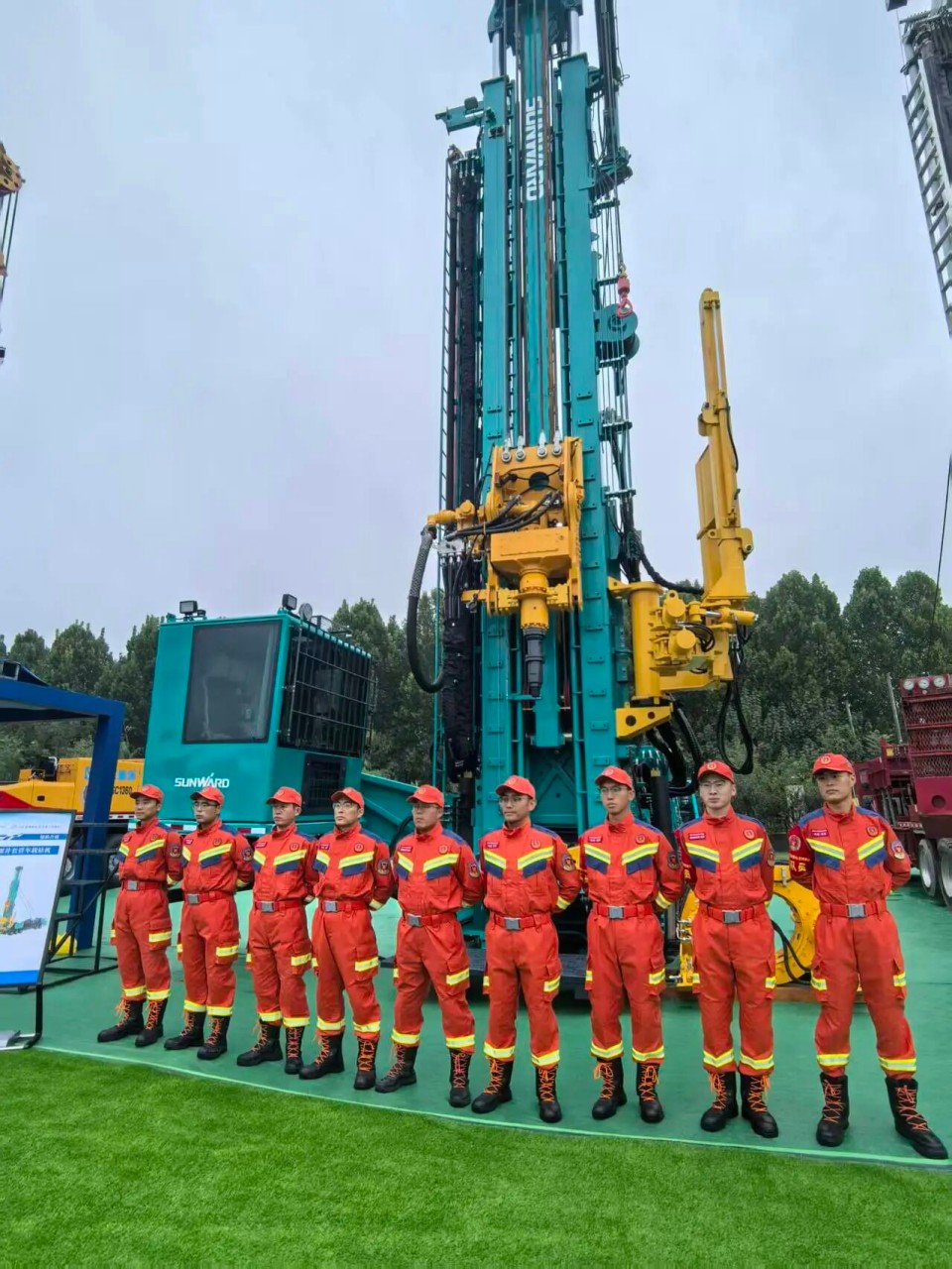 科技赋能接济！皇家国际智能创新设备亮相第十三届全国矿山接济技术较量