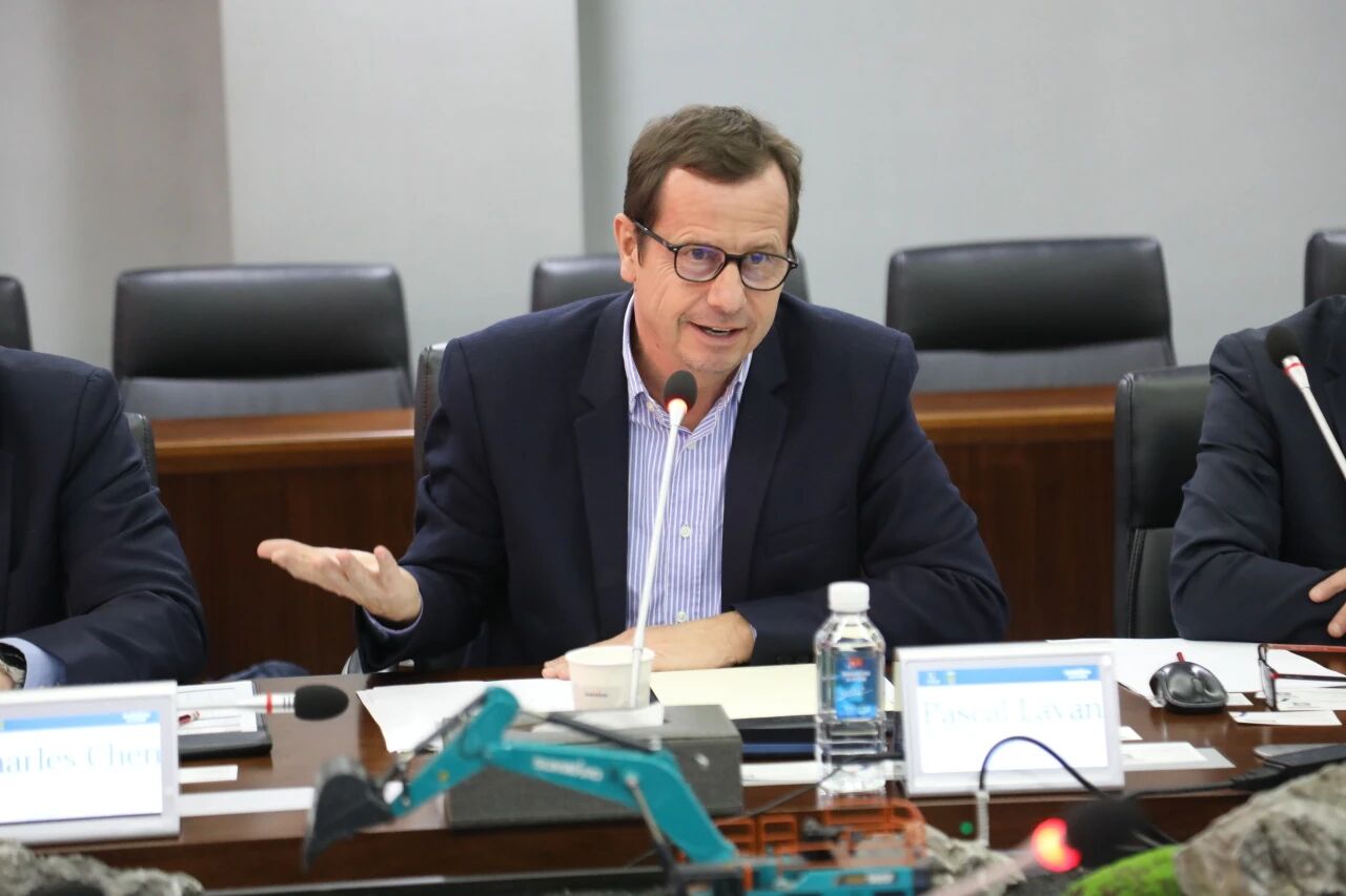 法巴租赁集团到访皇家国际智能，共拓合作新篇章