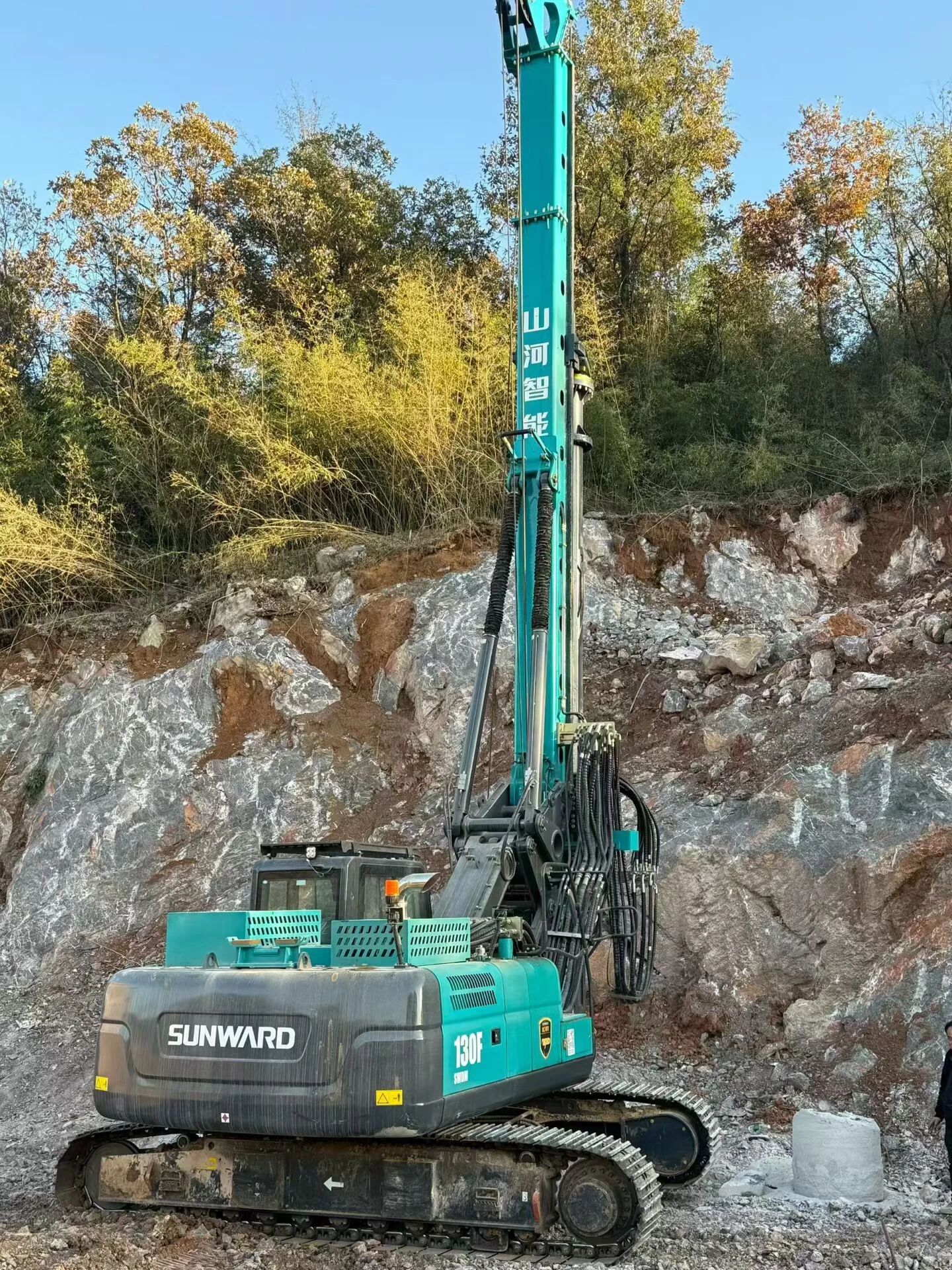 从国度沉点工程到村落安居建设，皇家国际智能旋挖钻机实现跨场景担任